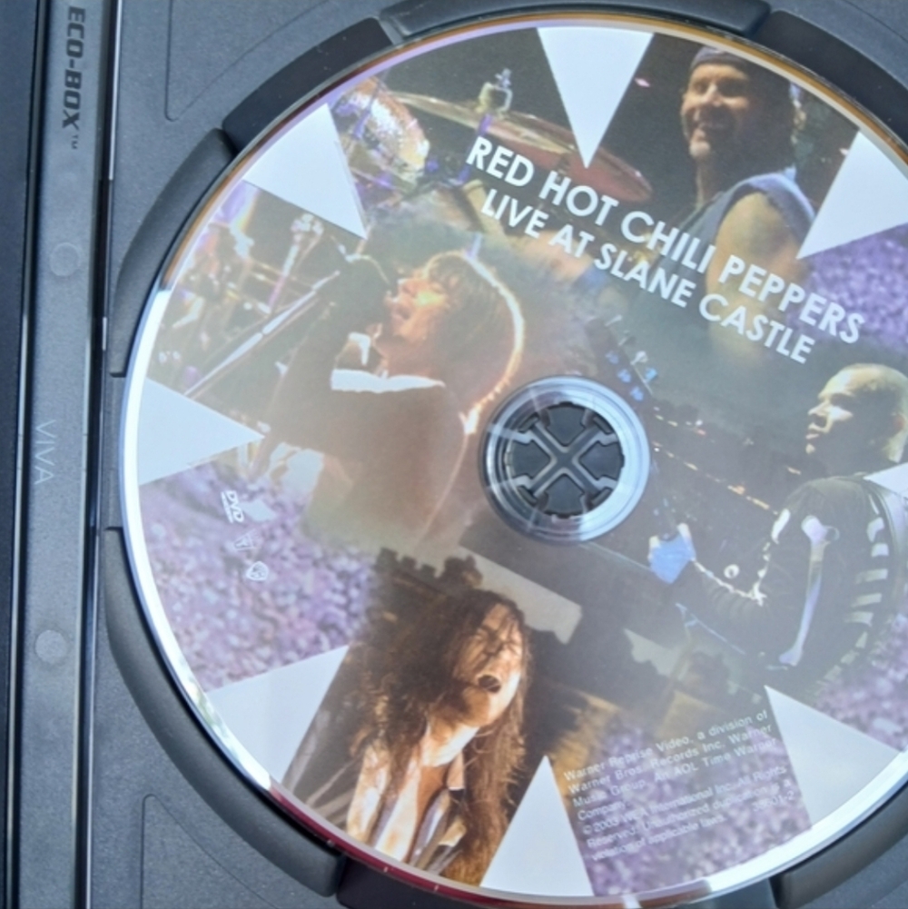 Red Hot Chili Peppers Live at Slane Castle DVD Festival Rock Concert Movie - Picture 5 of 5